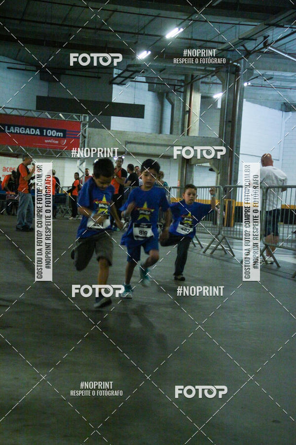 Buy your photos of the event1 Corrida Masha e o Urso no Tiet Plaza Shopping on Fotop