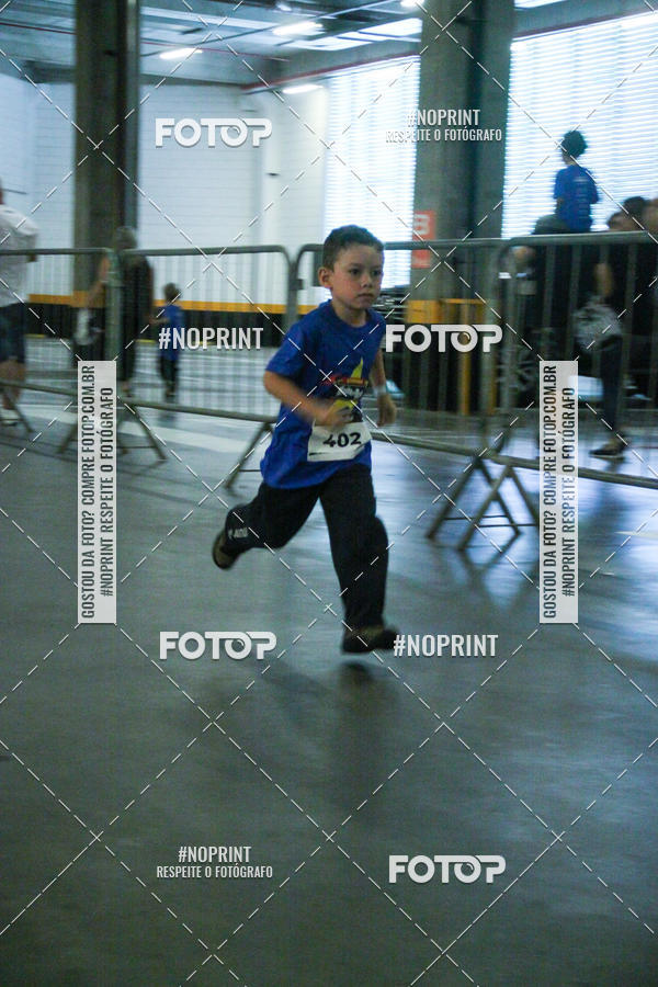 Buy your photos of the event1 Corrida Masha e o Urso no Tiet Plaza Shopping on Fotop