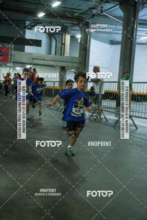 Buy your photos of the event1 Corrida Masha e o Urso no Tiet Plaza Shopping on Fotop