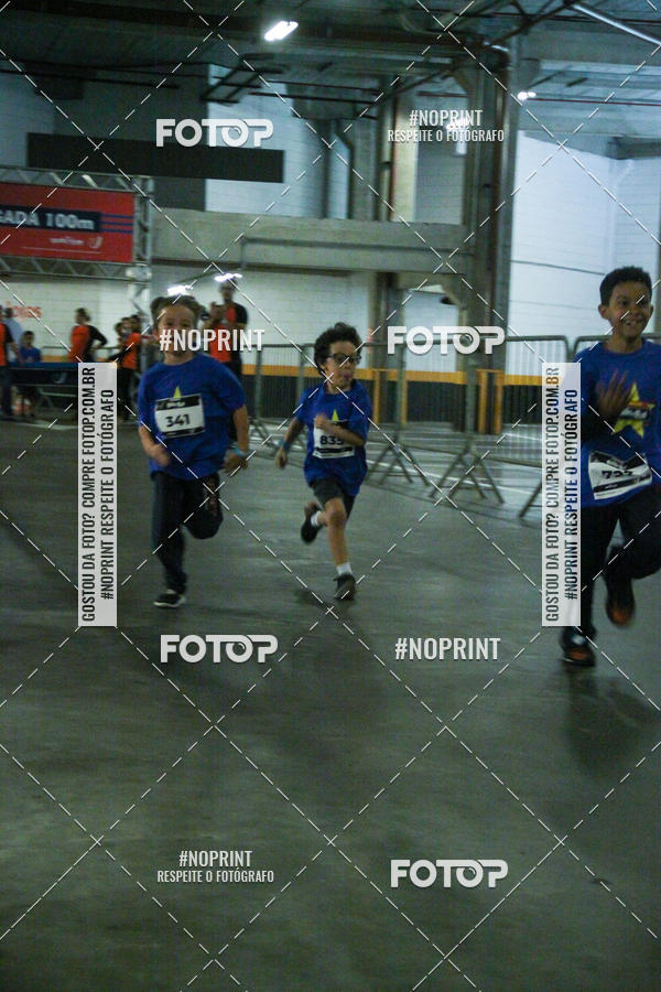 Buy your photos of the event1 Corrida Masha e o Urso no Tiet Plaza Shopping on Fotop