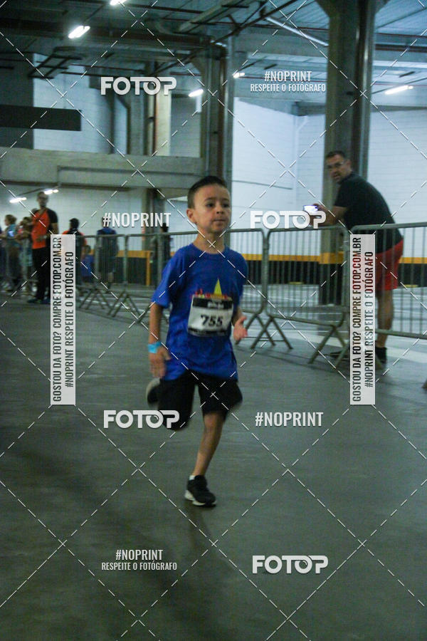 Buy your photos of the event1 Corrida Masha e o Urso no Tiet Plaza Shopping on Fotop