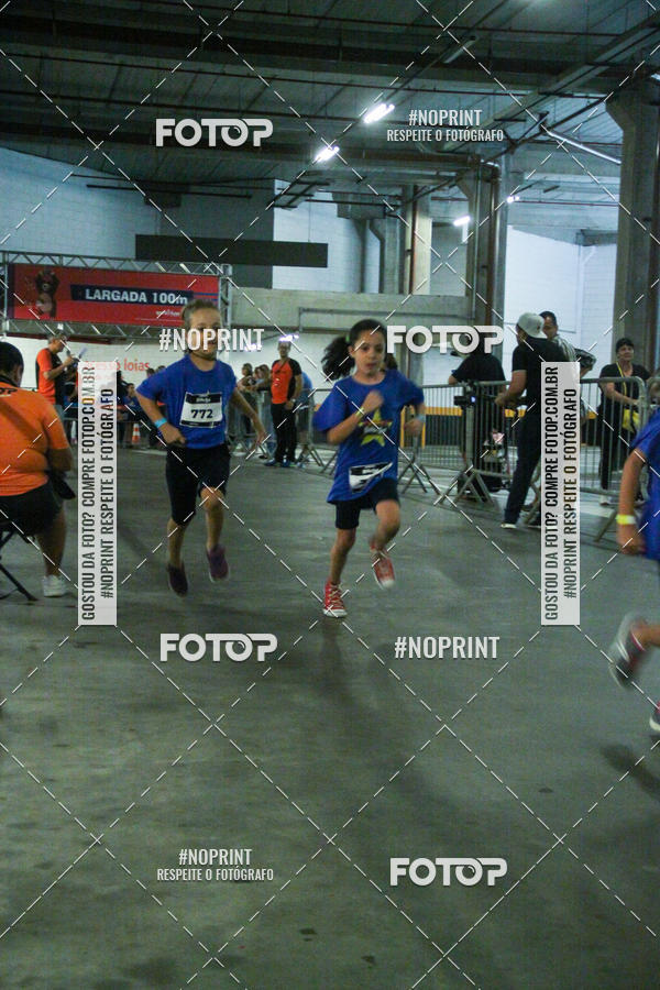 Buy your photos of the event1 Corrida Masha e o Urso no Tiet Plaza Shopping on Fotop