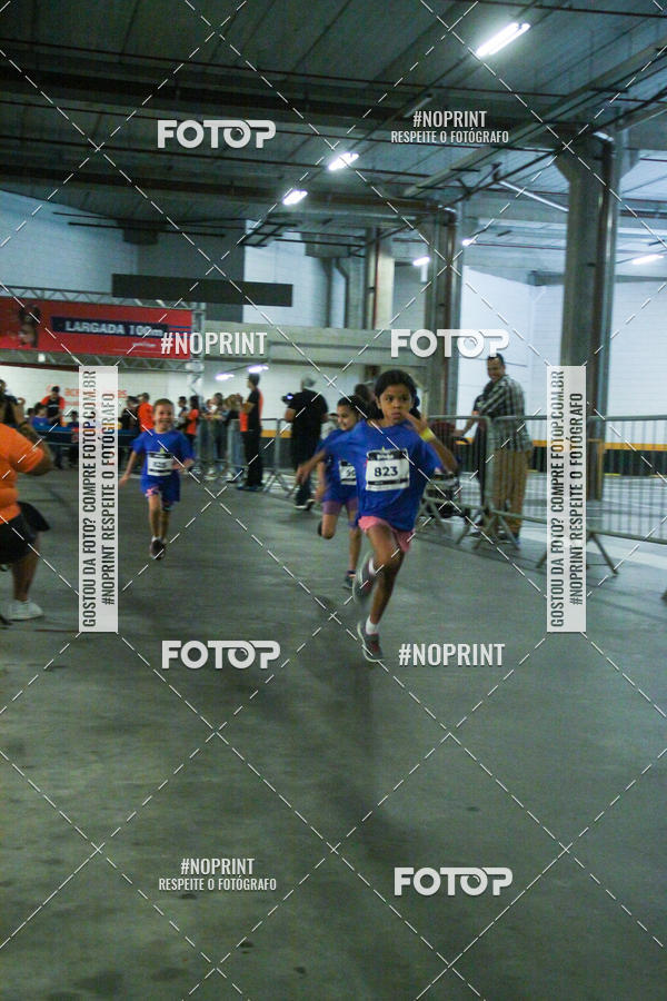 Buy your photos of the event1 Corrida Masha e o Urso no Tiet Plaza Shopping on Fotop