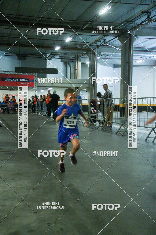 Buy your photos of the event1 Corrida Masha e o Urso no Tiet Plaza Shopping on Fotop