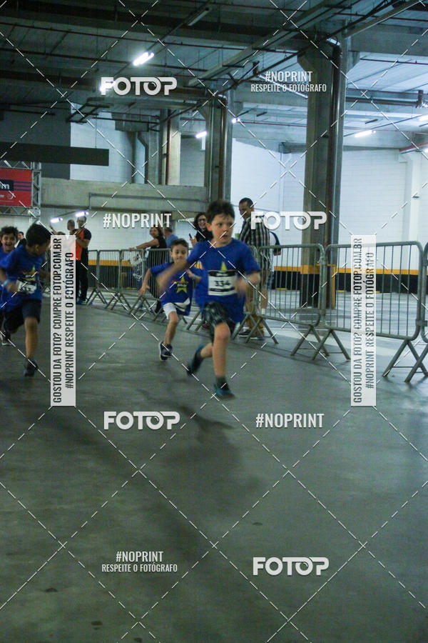 Buy your photos of the event1 Corrida Masha e o Urso no Tiet Plaza Shopping on Fotop