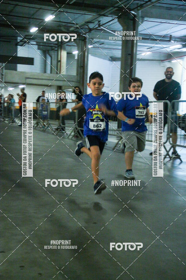 Buy your photos of the event1 Corrida Masha e o Urso no Tiet Plaza Shopping on Fotop