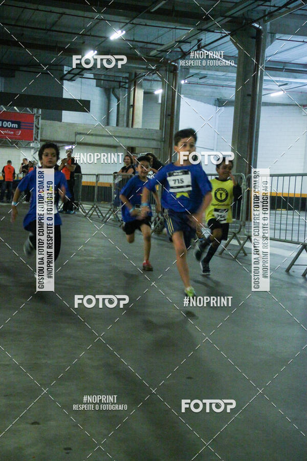 Buy your photos of the event1 Corrida Masha e o Urso no Tiet Plaza Shopping on Fotop