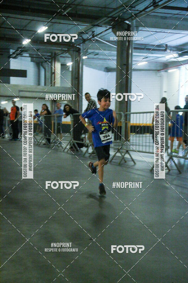 Buy your photos of the event1 Corrida Masha e o Urso no Tiet Plaza Shopping on Fotop