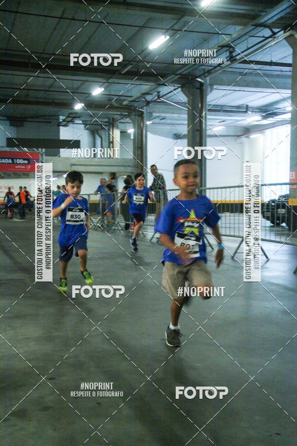 Buy your photos of the event1 Corrida Masha e o Urso no Tiet Plaza Shopping on Fotop