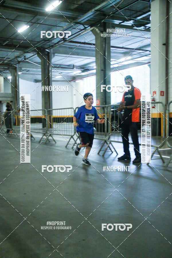 Buy your photos of the event1 Corrida Masha e o Urso no Tiet Plaza Shopping on Fotop