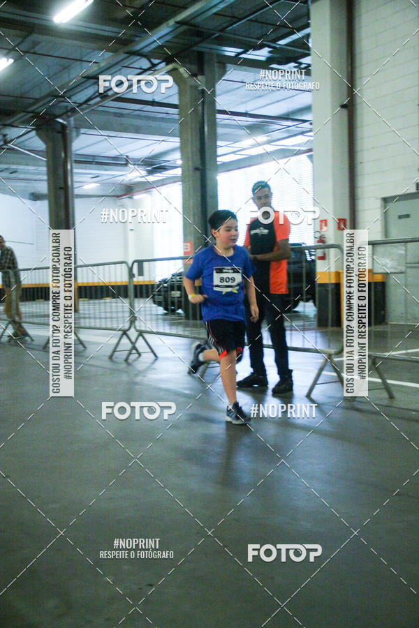 Buy your photos of the event1 Corrida Masha e o Urso no Tiet Plaza Shopping on Fotop