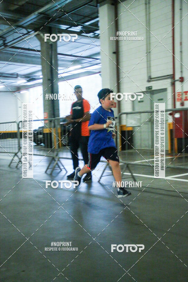 Buy your photos of the event1 Corrida Masha e o Urso no Tiet Plaza Shopping on Fotop