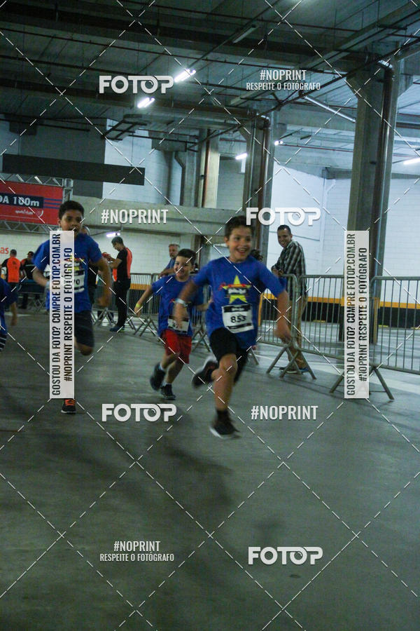 Buy your photos of the event1 Corrida Masha e o Urso no Tiet Plaza Shopping on Fotop