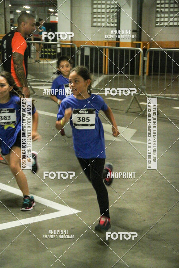 Buy your photos of the event1 Corrida Masha e o Urso no Tiet Plaza Shopping on Fotop