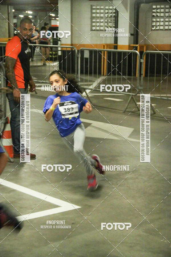 Buy your photos of the event1 Corrida Masha e o Urso no Tiet Plaza Shopping on Fotop