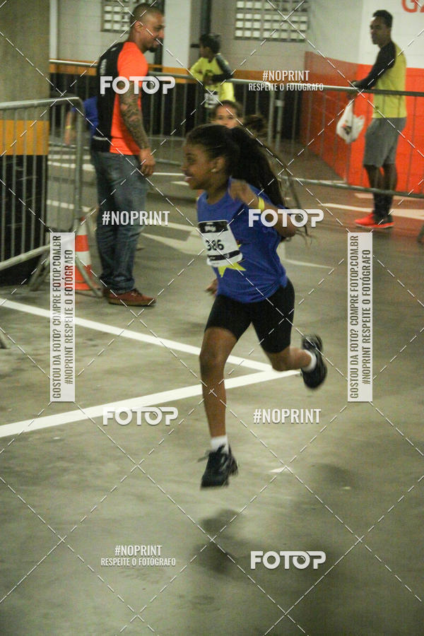 Buy your photos of the event1 Corrida Masha e o Urso no Tiet Plaza Shopping on Fotop