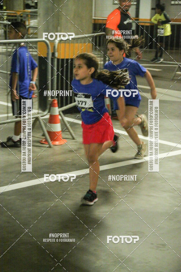 Buy your photos of the event1 Corrida Masha e o Urso no Tiet Plaza Shopping on Fotop