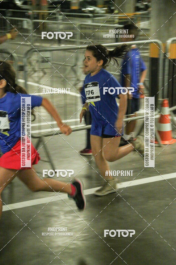 Buy your photos of the event1 Corrida Masha e o Urso no Tiet Plaza Shopping on Fotop