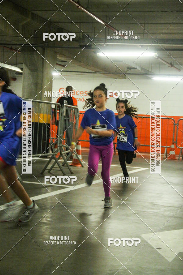 Buy your photos of the event1 Corrida Masha e o Urso no Tiet Plaza Shopping on Fotop