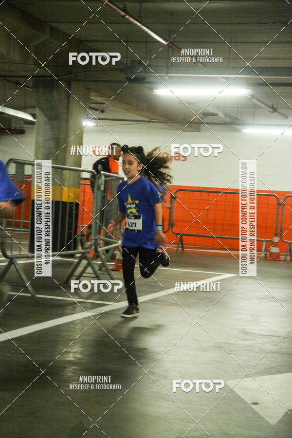 Buy your photos of the event1 Corrida Masha e o Urso no Tiet Plaza Shopping on Fotop