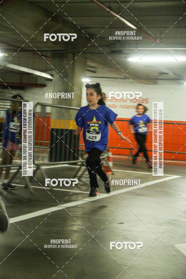 Buy your photos of the event1 Corrida Masha e o Urso no Tiet Plaza Shopping on Fotop