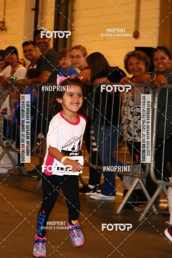 Buy your photos of the event1� Corrida Masha e o Urso no Tiet� Plaza Shopping on Fotop