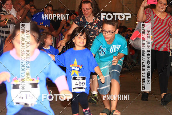 Buy your photos of the event1 Corrida Masha e o Urso no Tiet Plaza Shopping on Fotop