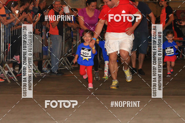 Buy your photos of the event1 Corrida Masha e o Urso no Tiet Plaza Shopping on Fotop