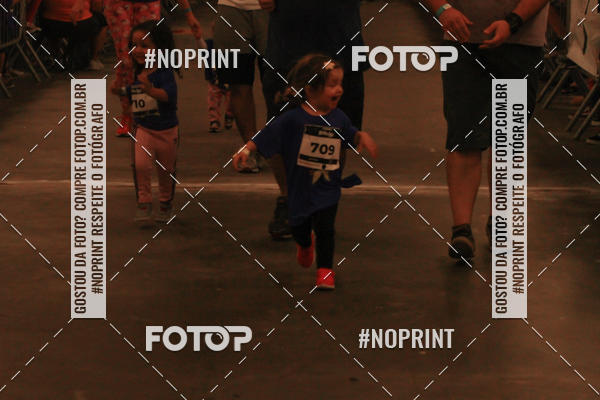 Buy your photos of the event1 Corrida Masha e o Urso no Tiet Plaza Shopping on Fotop