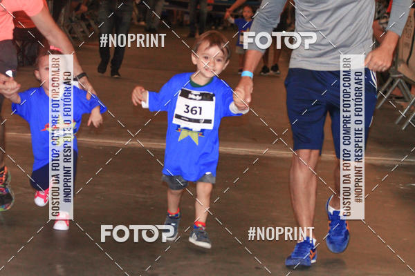 Buy your photos of the event1 Corrida Masha e o Urso no Tiet Plaza Shopping on Fotop