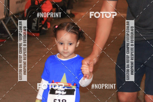 Buy your photos of the event1 Corrida Masha e o Urso no Tiet Plaza Shopping on Fotop