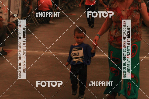 Buy your photos of the event1 Corrida Masha e o Urso no Tiet Plaza Shopping on Fotop