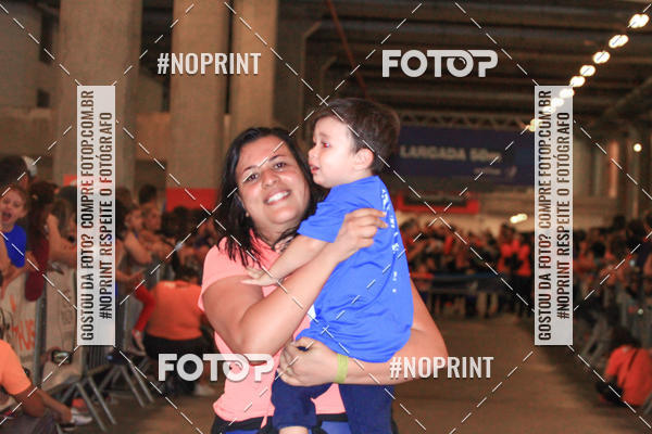 Buy your photos of the event1 Corrida Masha e o Urso no Tiet Plaza Shopping on Fotop