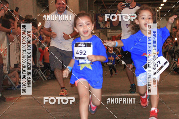 Buy your photos of the event1 Corrida Masha e o Urso no Tiet Plaza Shopping on Fotop