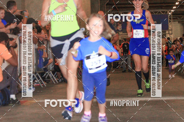 Buy your photos of the event1 Corrida Masha e o Urso no Tiet Plaza Shopping on Fotop