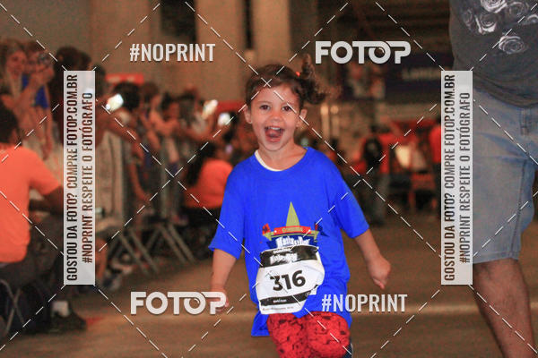 Buy your photos of the event1 Corrida Masha e o Urso no Tiet Plaza Shopping on Fotop