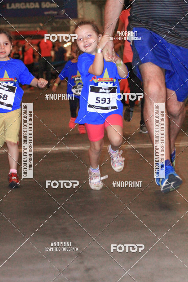 Buy your photos of the event1 Corrida Masha e o Urso no Tiet Plaza Shopping on Fotop