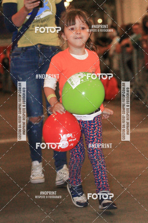 Buy your photos of the event1 Corrida Masha e o Urso no Tiet Plaza Shopping on Fotop