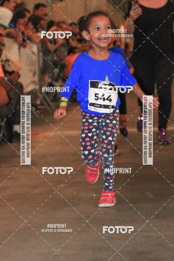 Buy your photos of the event1 Corrida Masha e o Urso no Tiet Plaza Shopping on Fotop