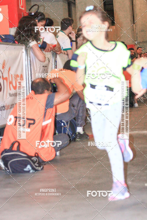 Buy your photos of the event1 Corrida Masha e o Urso no Tiet Plaza Shopping on Fotop