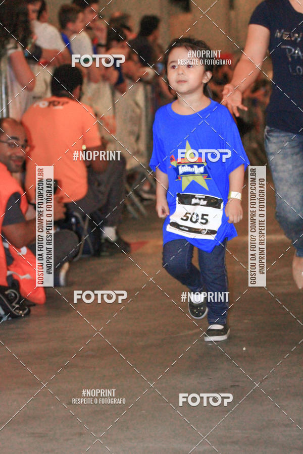 Buy your photos of the event1 Corrida Masha e o Urso no Tiet Plaza Shopping on Fotop