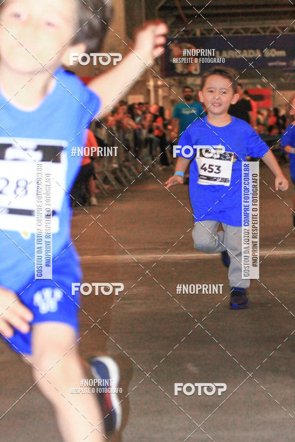 Buy your photos of the event1 Corrida Masha e o Urso no Tiet Plaza Shopping on Fotop