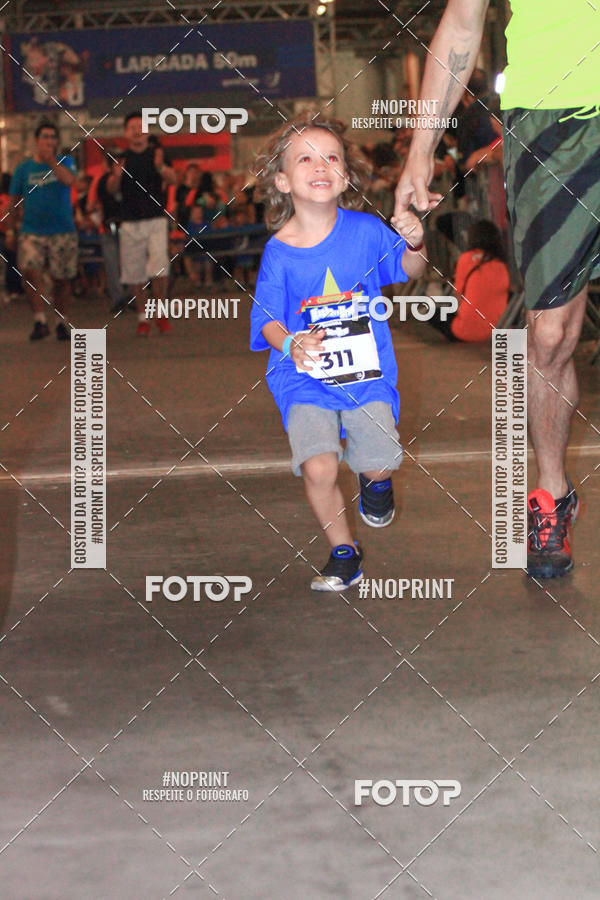 Buy your photos of the event1 Corrida Masha e o Urso no Tiet Plaza Shopping on Fotop