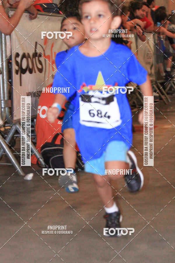 Buy your photos of the event1 Corrida Masha e o Urso no Tiet Plaza Shopping on Fotop