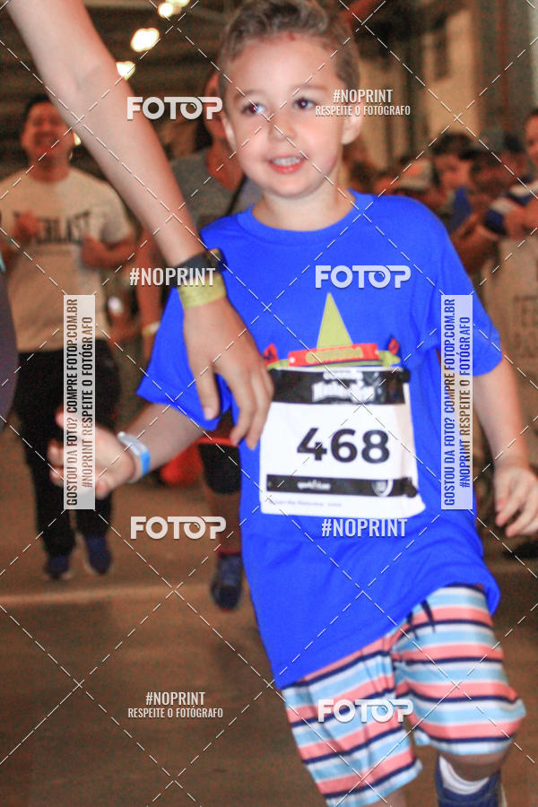Buy your photos of the event1 Corrida Masha e o Urso no Tiet Plaza Shopping on Fotop