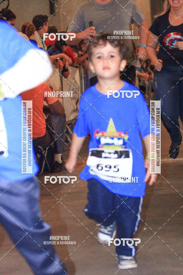 Buy your photos of the event1 Corrida Masha e o Urso no Tiet Plaza Shopping on Fotop