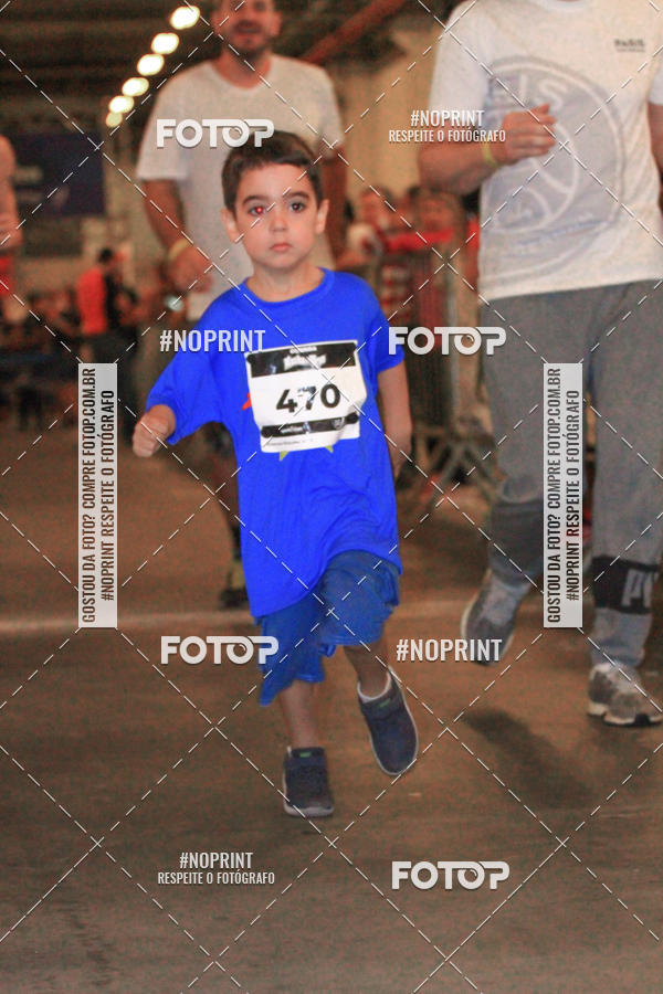 Buy your photos of the event1 Corrida Masha e o Urso no Tiet Plaza Shopping on Fotop