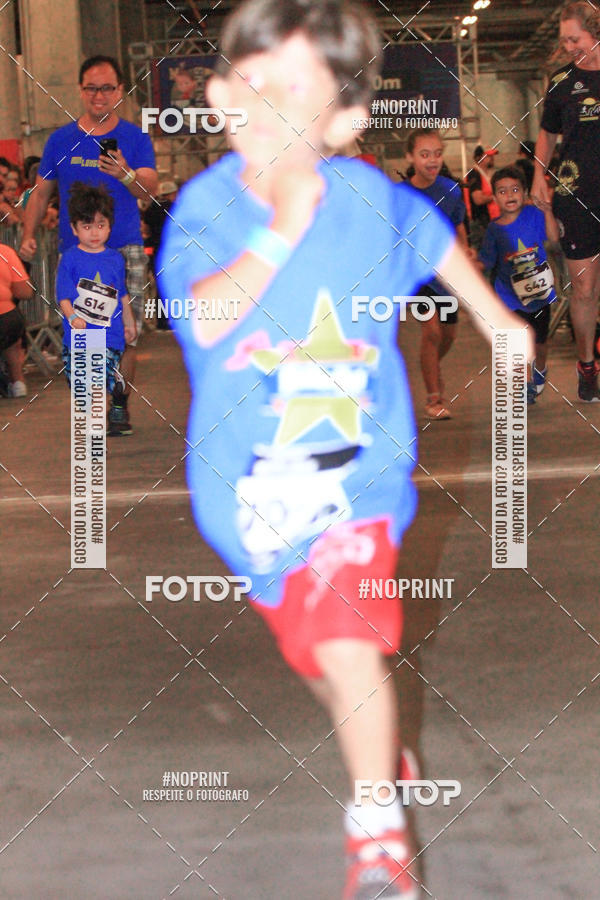 Buy your photos of the event1 Corrida Masha e o Urso no Tiet Plaza Shopping on Fotop