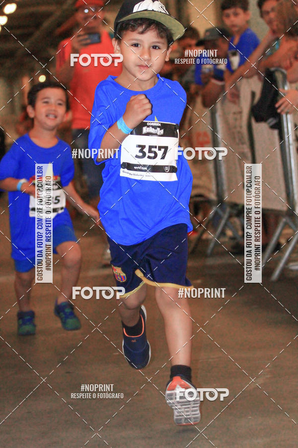 Buy your photos of the event1 Corrida Masha e o Urso no Tiet Plaza Shopping on Fotop