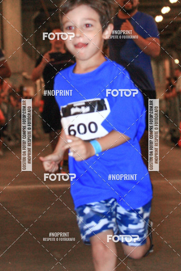 Buy your photos of the event1 Corrida Masha e o Urso no Tiet Plaza Shopping on Fotop